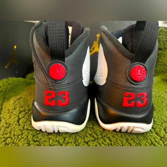 AIR JORDAN 9 RETRO OG 'SPACE JAM' 2016 - Picture 2 of 3